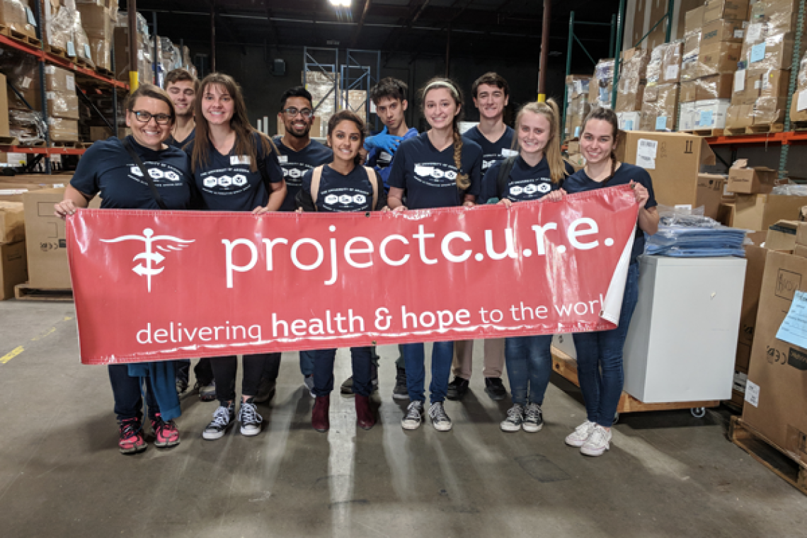 Students on Alternative Spring Break at Project Cure