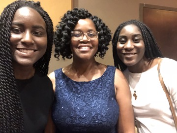 Dr. Meeks (middle) with 2021 Franke graduates Pearl Craig (left) and Precious Craig (right)